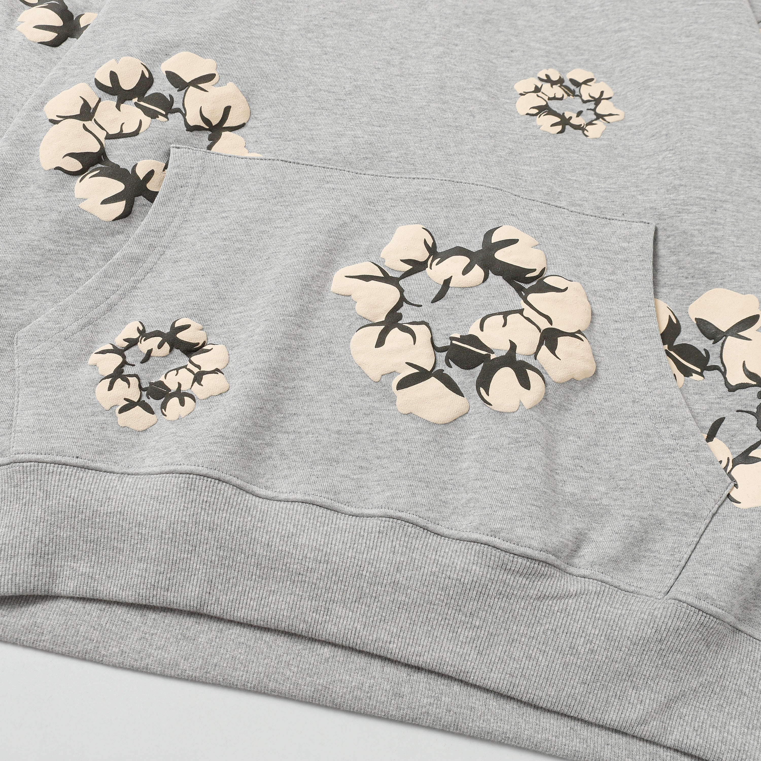 DENIM TEARS  Hoodie 6001